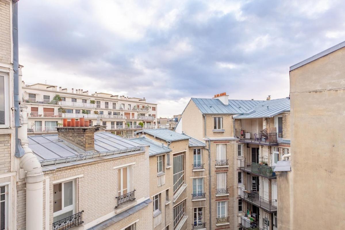 Paris Eiffel Studio Exterior foto